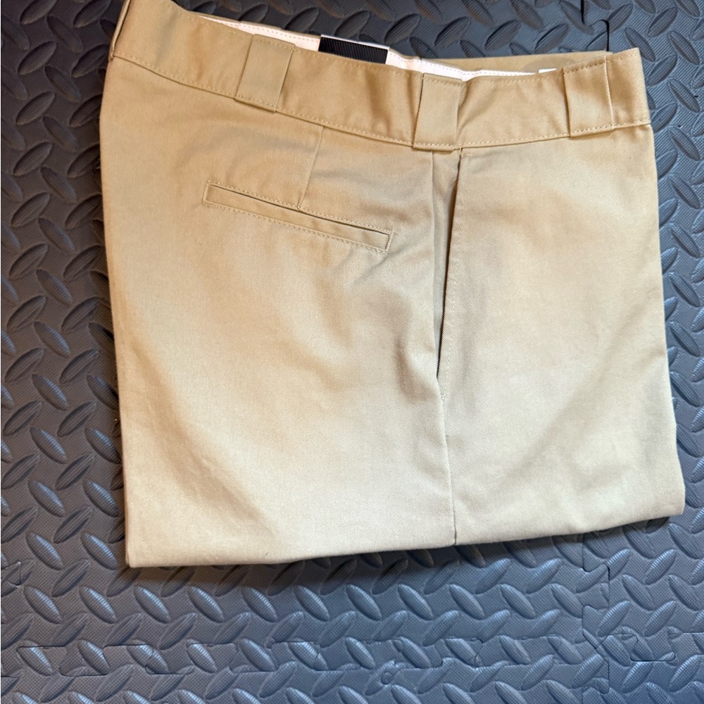 Dickies Men's Khaki Chinos - Picture 5 of 5